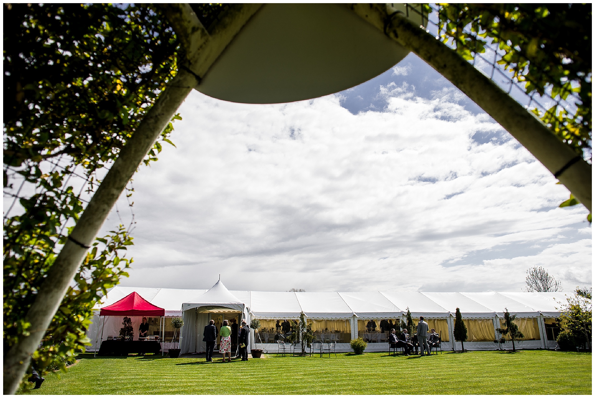 Flaxbourne Gardens Wedding marquee and lawn