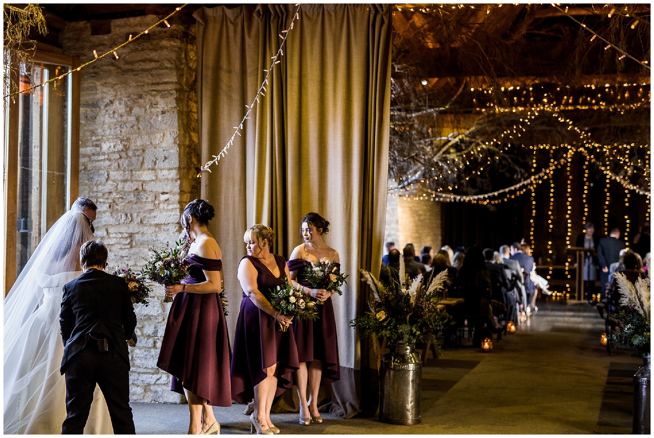 tythe barn in launton wedding ceremony