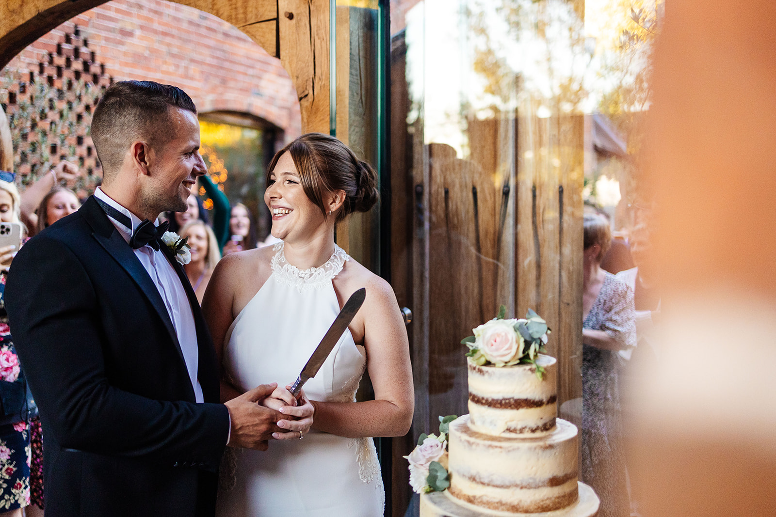 Couple cut the cake